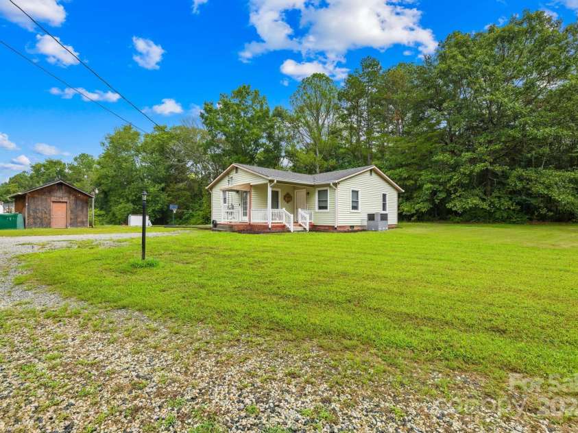 114 Graham Acres Road, Salisbury, NC 28147.  MLS# CAR4290916, YatesRealty ID 31924. 