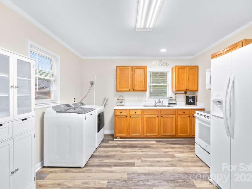 114 Graham Acres Road, Salisbury, NC 28147.  MLS# CAR4290916, YatesRealty ID 31924. 