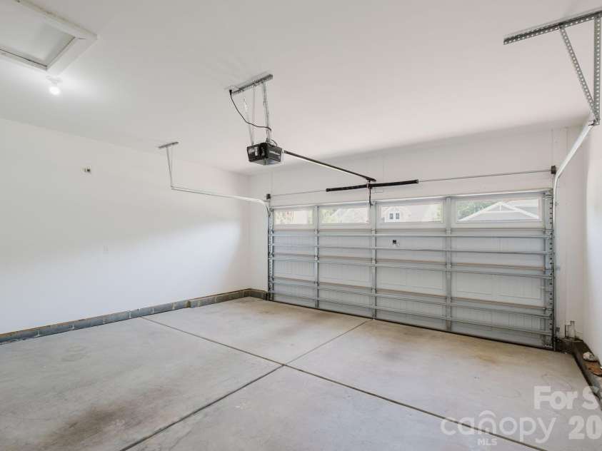 5213 Birchhill Road, Mint Hill, NC 28227.  MLS# CAR4393720, YatesRealty ID 31924. 