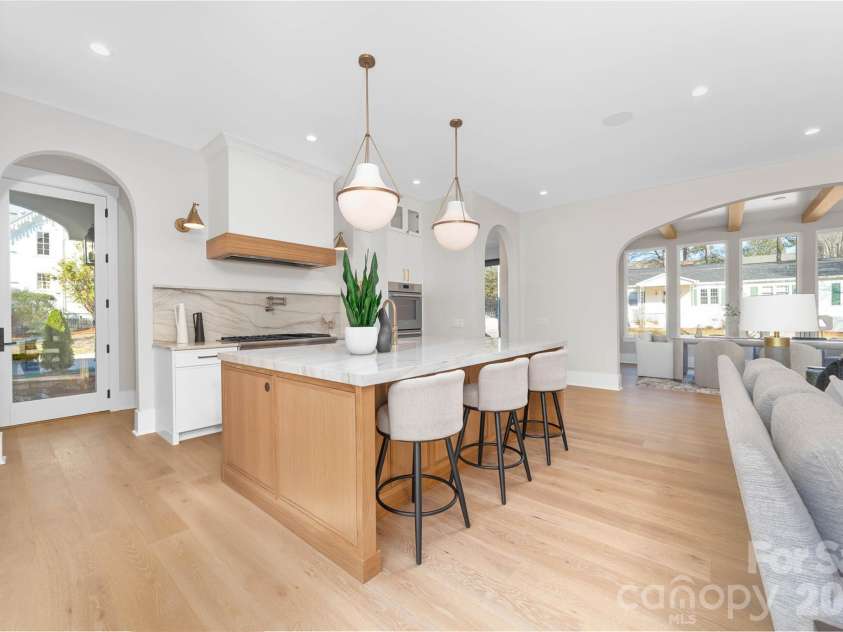216 Walnut Street, Davidson, NC 28036.  MLS# CAR4300699, YatesRealty ID 31926. Open concept kitchen with premier finishes