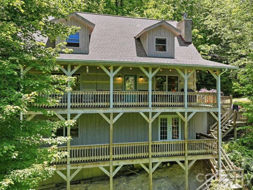 311 Copper Spur Drive, Maggie Valley, NC 28751.  MLS# CAR4387537, YatesRealty ID 31927. 