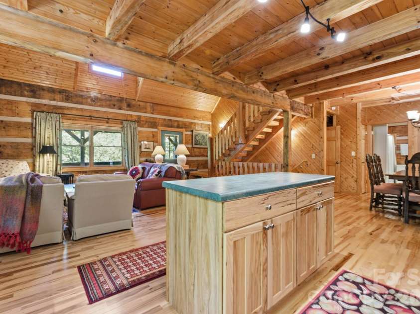 311 Copper Spur Drive, Maggie Valley, NC 28751.  MLS# CAR4387537, YatesRealty ID 31927. 