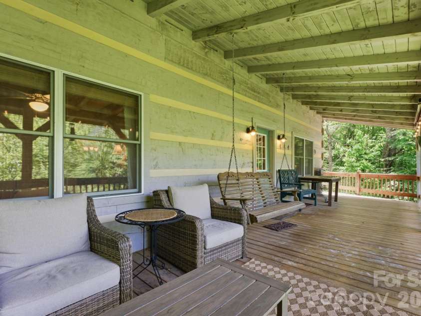 311 Copper Spur Drive, Maggie Valley, NC 28751.  MLS# CAR4387537, YatesRealty ID 31927. Main level deck