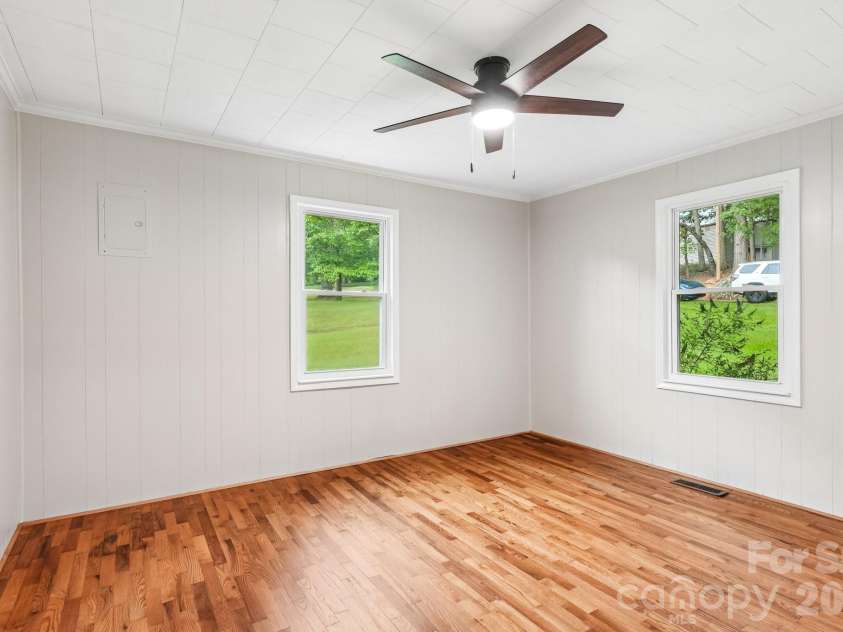 435 Parker Circle, Norwood, NC 28128.  MLS# CAR4388801, YatesRealty ID 31928. 