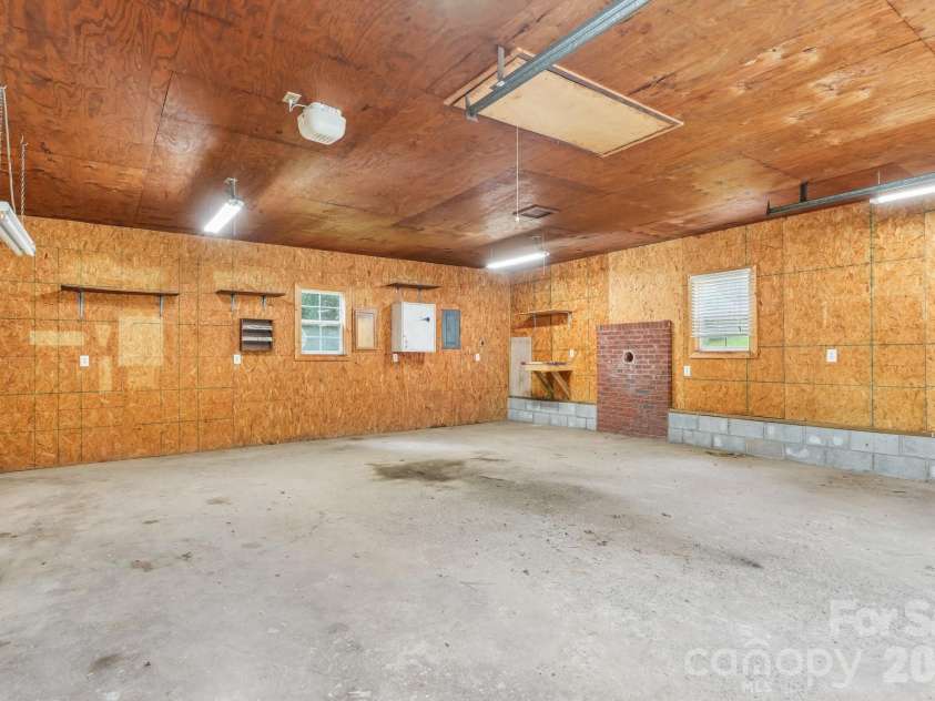 435 Parker Circle, Norwood, NC 28128.  MLS# CAR4388801, YatesRealty ID 31928. 