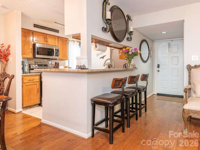 7200 Winery Lane, Charlotte, NC 28227.  MLS# CAR4352224, YatesRealty ID 3193. 