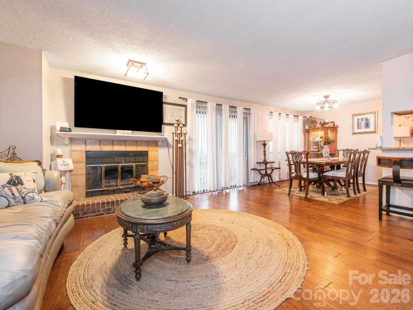 7200 Winery Lane, Charlotte, NC 28227.  MLS# CAR4352224, YatesRealty ID 3193. 