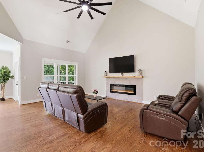 1004 Sandy Ridge Road, Monroe, NC 28112.  MLS# CAR4384931, YatesRealty ID 31930. 