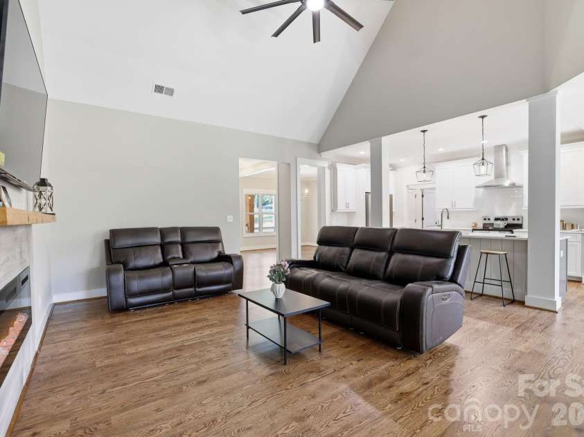 1004 Sandy Ridge Road, Monroe, NC 28112.  MLS# CAR4384931, YatesRealty ID 31930. 
