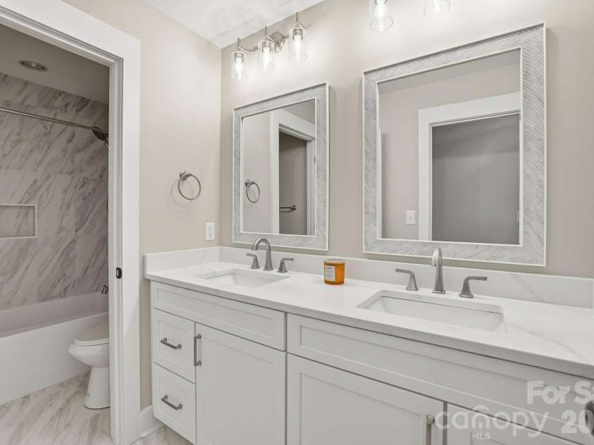 1004 Sandy Ridge Road, Monroe, NC 28112.  MLS# CAR4384931, YatesRealty ID 31930. 