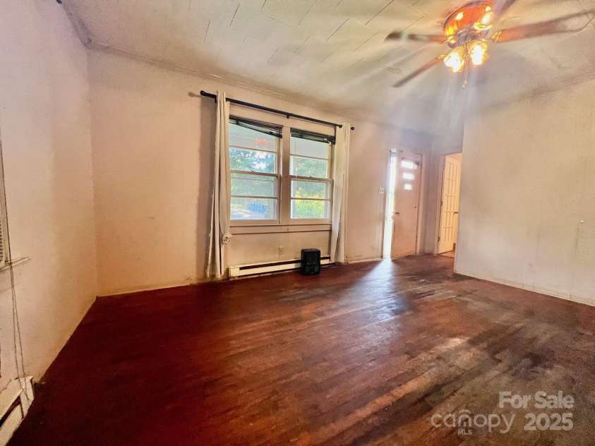 88 Polk Street, Taylorsville, NC 28681.  MLS# CAR4292183, YatesRealty ID 31930. 