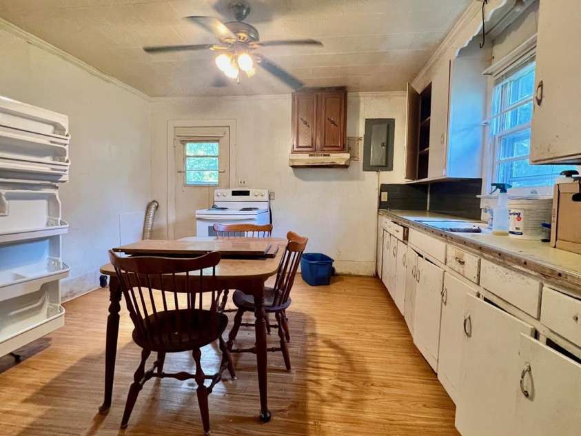 88 Polk Street, Taylorsville, NC 28681.  MLS# CAR4292183, YatesRealty ID 31930. 