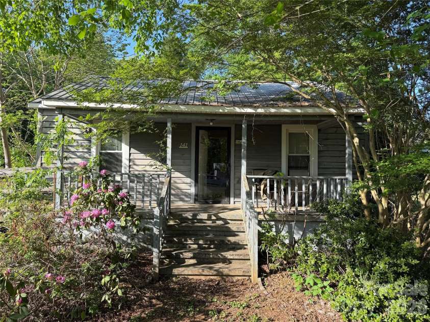 141 Walker Road, Morganton, NC 28655.  MLS# CAR4371389, YatesRealty ID 31931. 