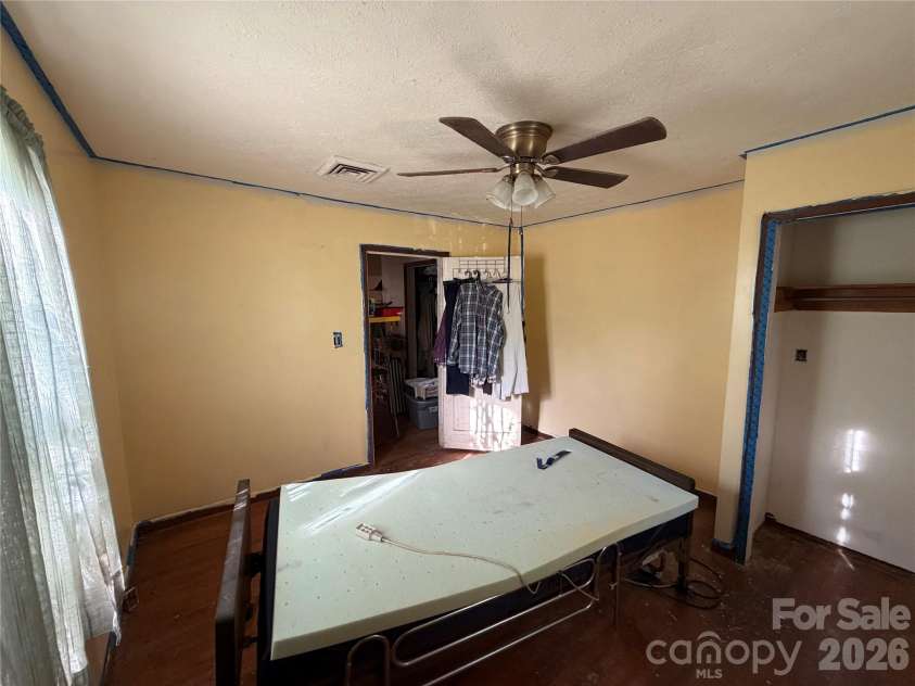 141 Walker Road, Morganton, NC 28655.  MLS# CAR4371389, YatesRealty ID 31931. 