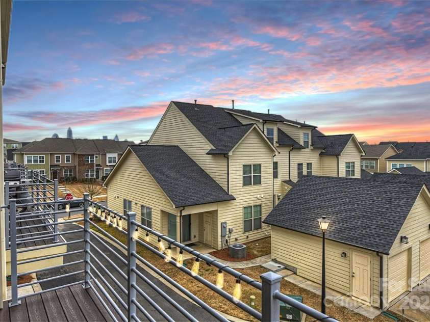 2635 Statesville Avenue, Charlotte, NC 28206.  MLS# CAR4290850, YatesRealty ID 31932. 