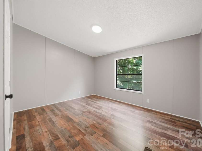 4944 Largo Court, Conover, NC 28613.  MLS# CAR4403514, YatesRealty ID 31932. Bedroom 2