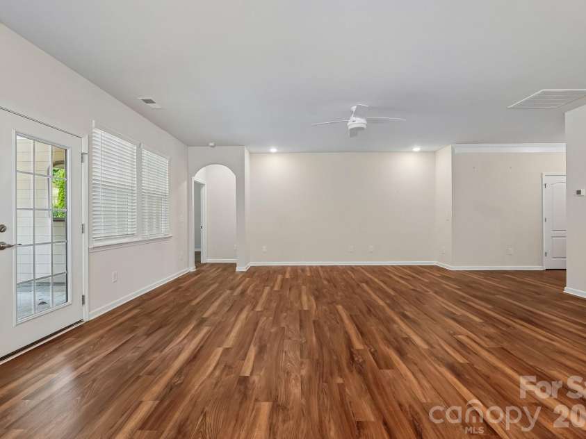 13339 Blanton Drive, Huntersville, NC 28078.  MLS# CAR4390935, YatesRealty ID 31933. 