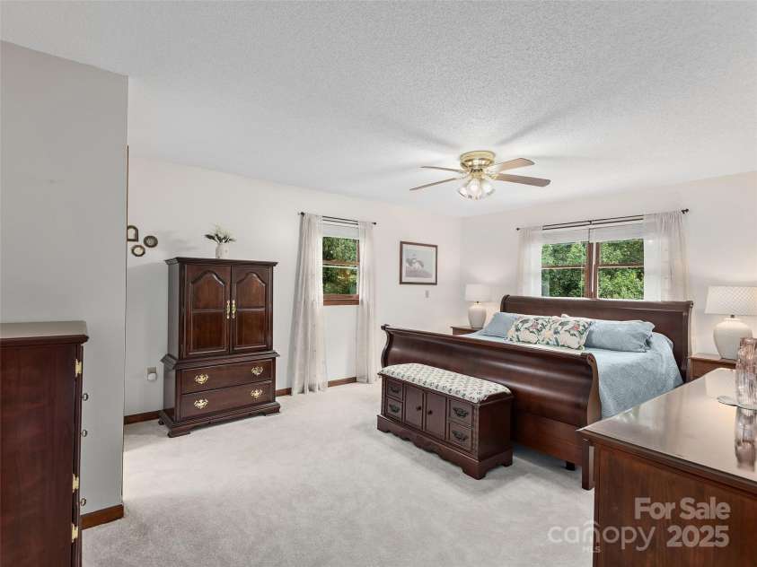 17 Meadow Brook Drive, Fletcher, NC 28732.  MLS# CAR4292187, YatesRealty ID 31933. 