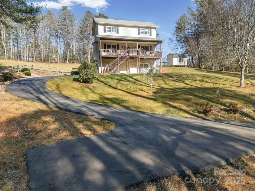 17 Meadow Brook Drive, Fletcher, NC 28732.  MLS# CAR4333330, YatesRealty ID 31933. 