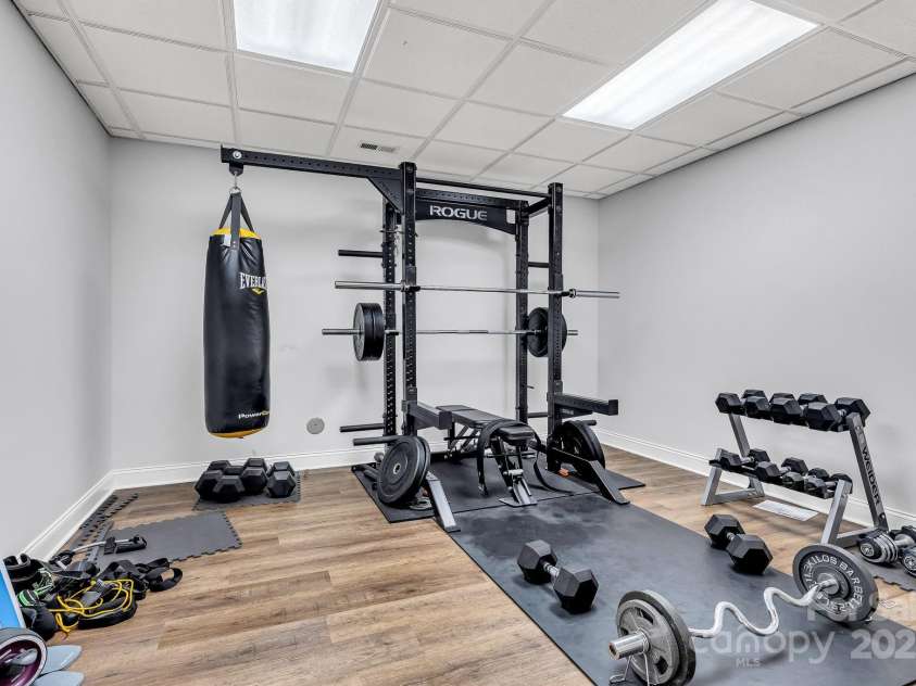 3940 Beechridge Road, Winston Salem, NC 27106.  MLS# CAR4291783, YatesRealty ID 31934. 