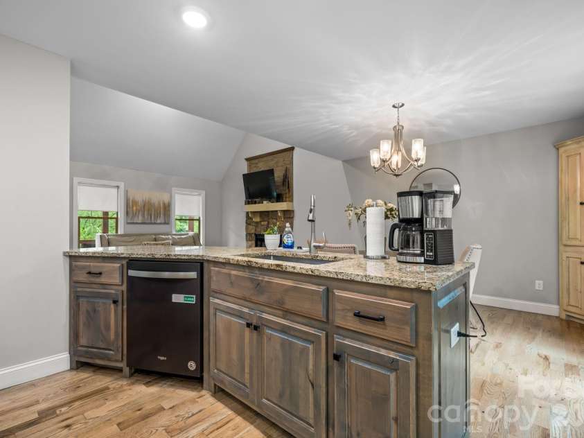 124 Maplewood Court, Hudson, NC 28638.  MLS# CAR4386969, YatesRealty ID 31936. 