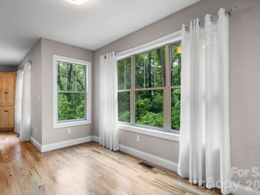 124 Maplewood Court, Hudson, NC 28638.  MLS# CAR4386969, YatesRealty ID 31936. 
