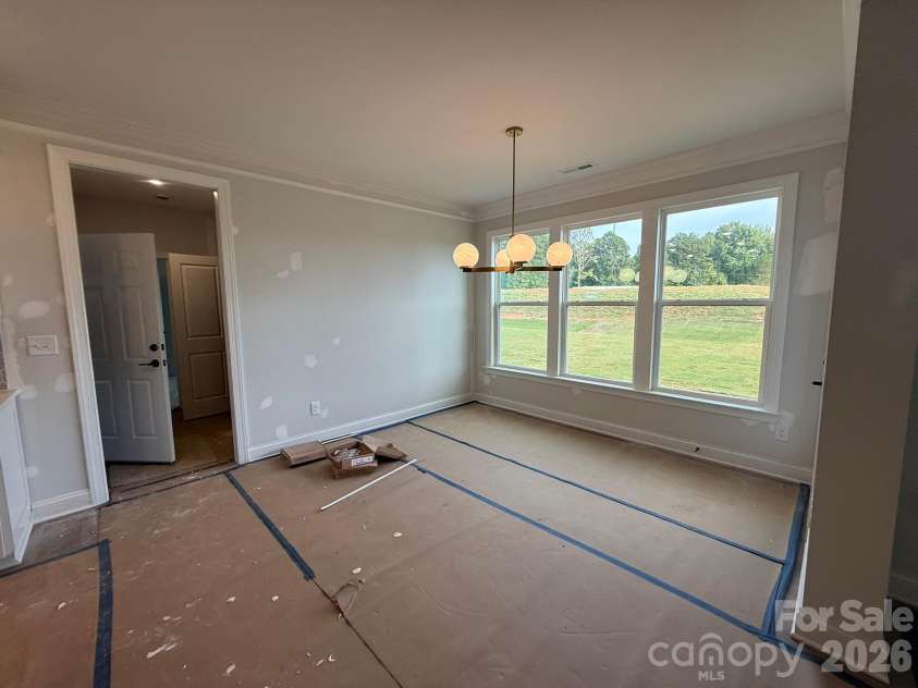 4487 Blue Mound Court, Stanley, NC 28164.  MLS# CAR4387559, YatesRealty ID 31937. Breakfast Area