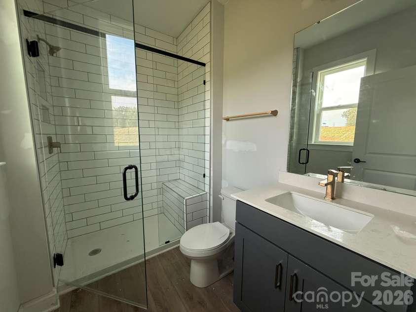4487 Blue Mound Court, Stanley, NC 28164.  MLS# CAR4387559, YatesRealty ID 31937. Guest Bathroom