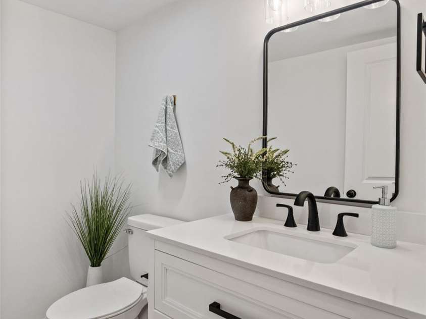 9514 Fairway Ridge Road, Charlotte, NC 28277.  MLS# CAR4292162, YatesRealty ID 31937. 