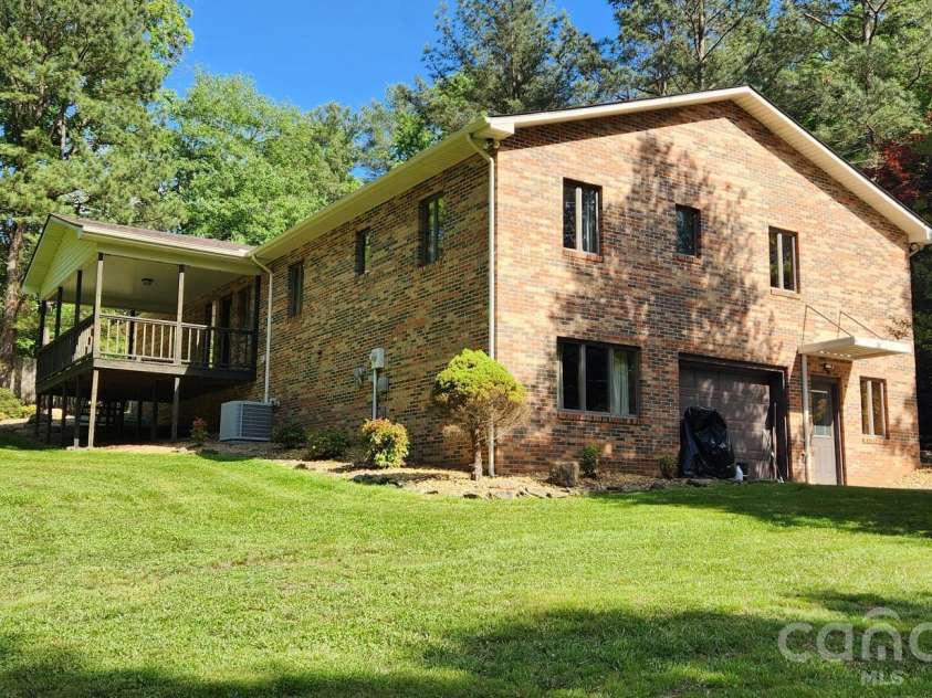 2076 Jay Clark Road, Morganton, NC 28655.  MLS# CAR4218348, YatesRealty ID 3194. 