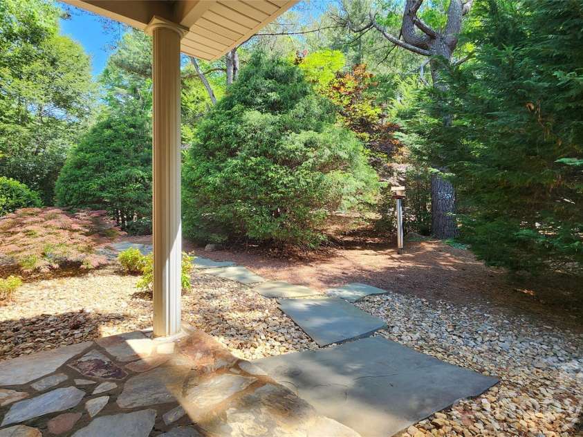 2076 Jay Clark Road, Morganton, NC 28655.  MLS# CAR4218348, YatesRealty ID 3194. 