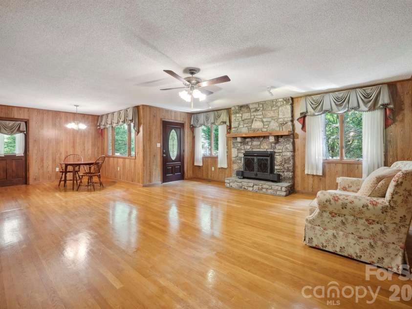 2076 Jay Clark Road, Morganton, NC 28655.  MLS# CAR4218348, YatesRealty ID 3194. 