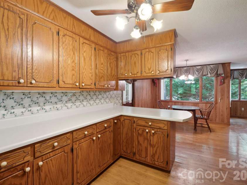2076 Jay Clark Road, Morganton, NC 28655.  MLS# CAR4218348, YatesRealty ID 3194. 
