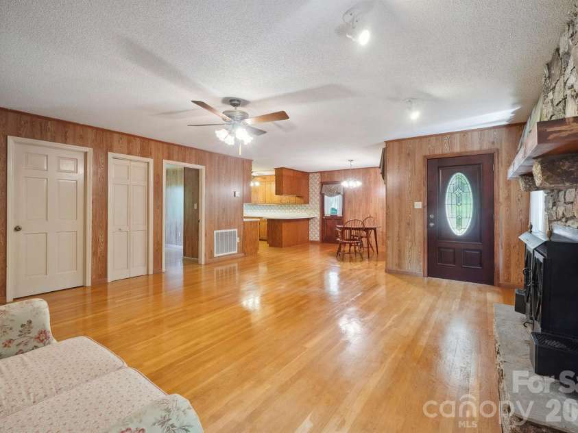 2076 Jay Clark Road, Morganton, NC 28655.  MLS# CAR4218348, YatesRealty ID 3194. 