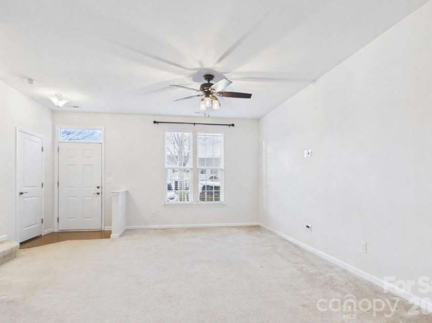 2440 Mariners Cove Lane, Denver, NC 28037.  MLS# CAR4341359, YatesRealty ID 3194. 