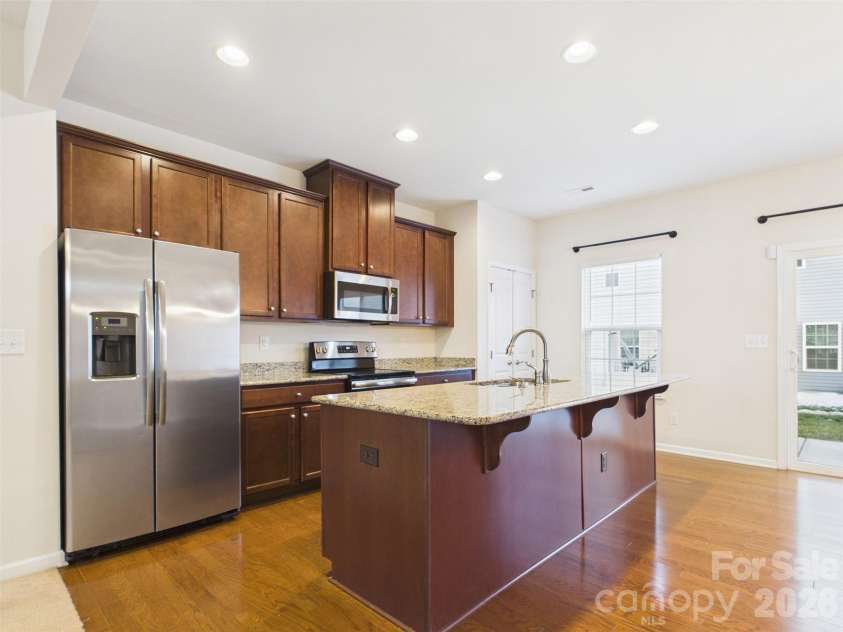 2440 Mariners Cove Lane, Denver, NC 28037.  MLS# CAR4341359, YatesRealty ID 3194. 