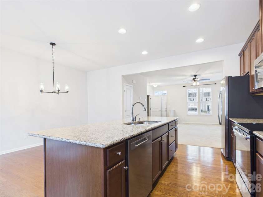 2440 Mariners Cove Lane, Denver, NC 28037.  MLS# CAR4341359, YatesRealty ID 3194. 