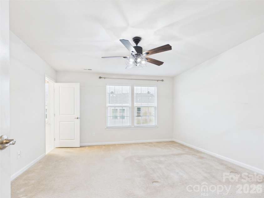 2440 Mariners Cove Lane, Denver, NC 28037.  MLS# CAR4341359, YatesRealty ID 3194. 