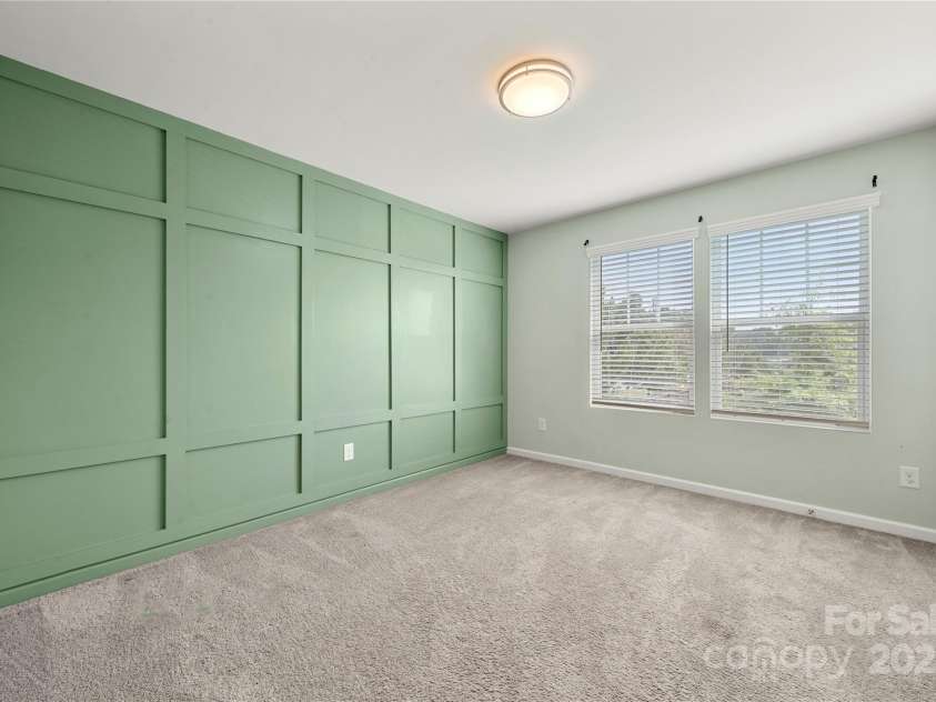 4006 Stockbrook Drive, Charlotte, NC 28215.  MLS# CAR4279750, YatesRealty ID 3194. 