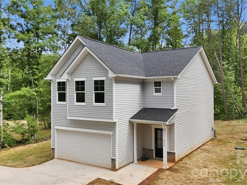 236 Landers Chapel Road, Lincolnton, NC 28092.  MLS# CAR4389655, YatesRealty ID 31940. 