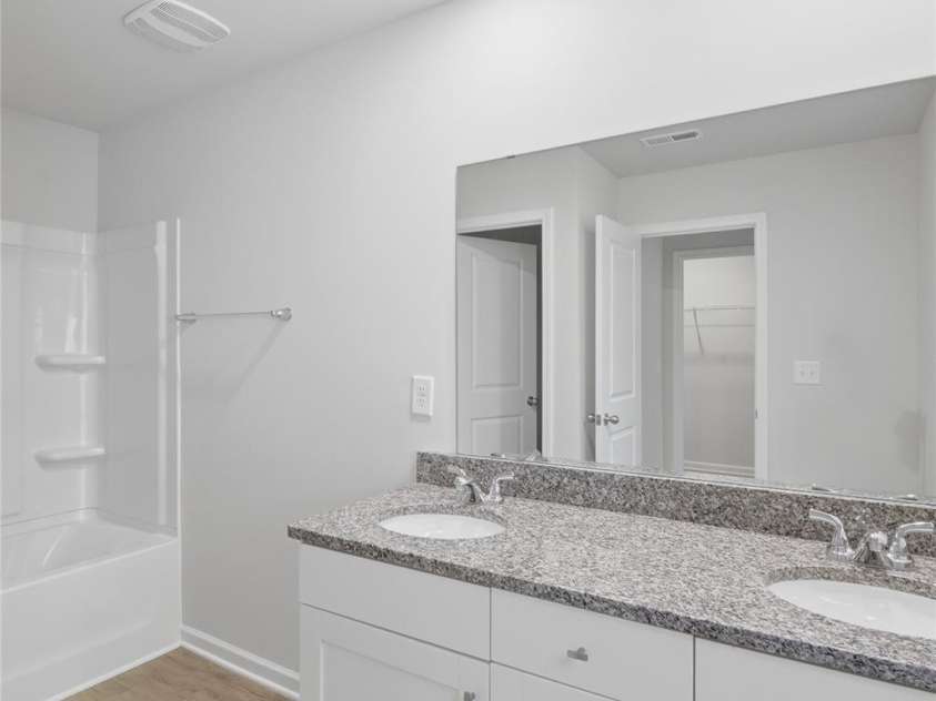 236 Landers Chapel Road, Lincolnton, NC 28092.  MLS# CAR4389655, YatesRealty ID 31940. 