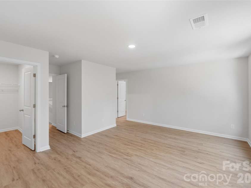 236 Landers Chapel Road, Lincolnton, NC 28092.  MLS# CAR4389655, YatesRealty ID 31940. 