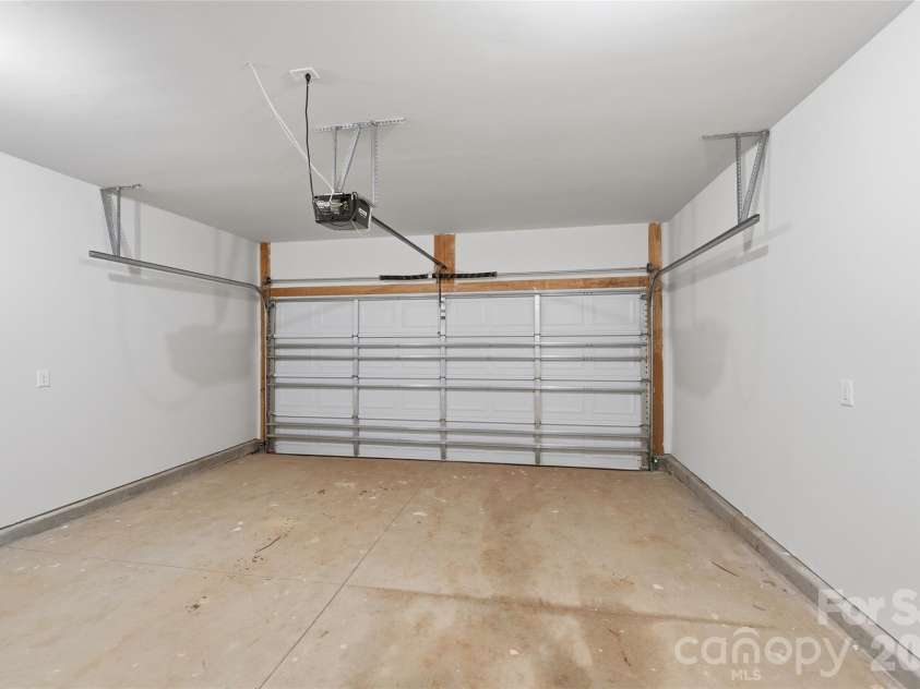236 Landers Chapel Road, Lincolnton, NC 28092.  MLS# CAR4389655, YatesRealty ID 31940. 