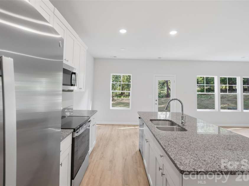 236 Landers Chapel Road, Lincolnton, NC 28092.  MLS# CAR4389655, YatesRealty ID 31940. 