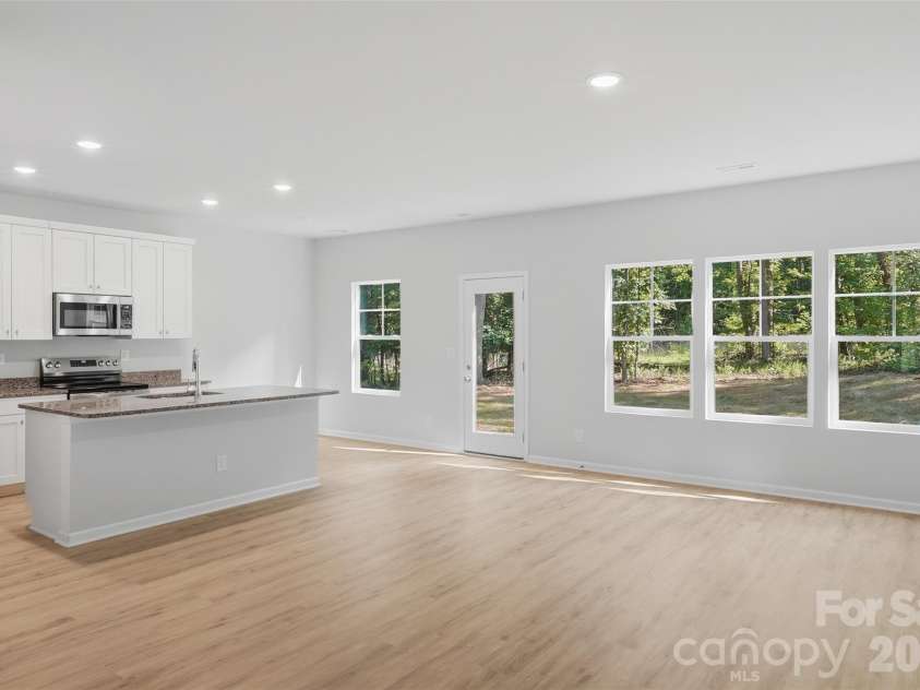 236 Landers Chapel Road, Lincolnton, NC 28092.  MLS# CAR4389655, YatesRealty ID 31940. 