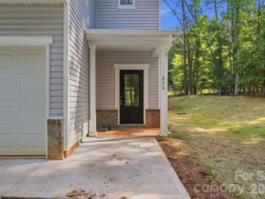 236 Landers Chapel Road, Lincolnton, NC 28092.  MLS# CAR4389655, YatesRealty ID 31940. 
