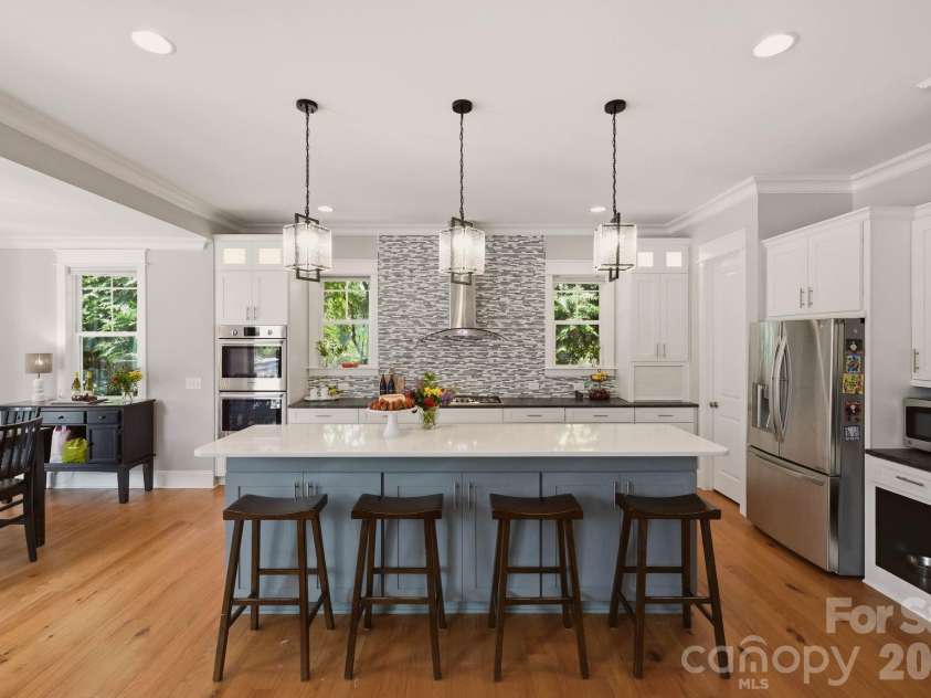 20327 Bethelwood Lane, Cornelius, NC 28031.  MLS# CAR4384611, YatesRealty ID 31941. 