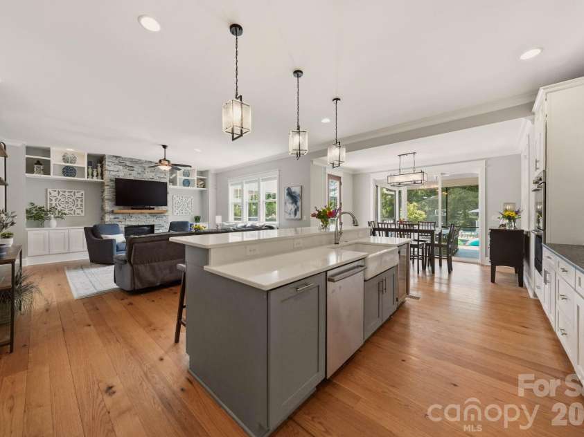 20327 Bethelwood Lane, Cornelius, NC 28031.  MLS# CAR4384611, YatesRealty ID 31941. 