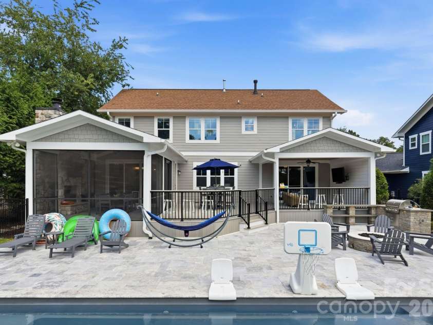 20327 Bethelwood Lane, Cornelius, NC 28031.  MLS# CAR4384611, YatesRealty ID 31941. 