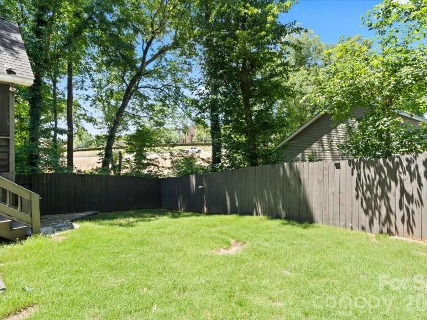100 Diamond Drive, Mooresville, NC 28117.  MLS# CAR4392467, YatesRealty ID 31942. Backyard